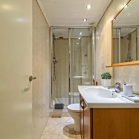Loft En Centro Daire Badalona